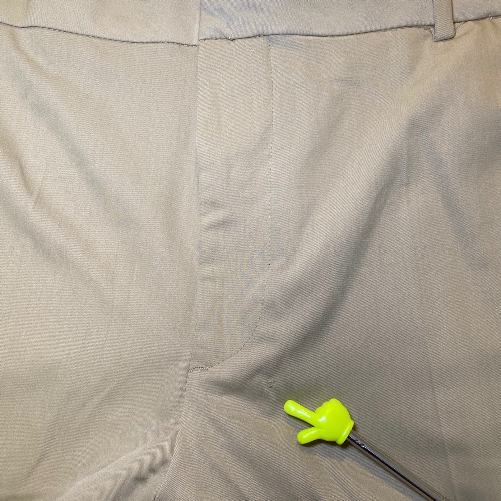NWT Van Heusen Flex Ultra Wrinkle Free Straight Fit Pants 42x30 Khaki Stretch - Picture 11 of 12